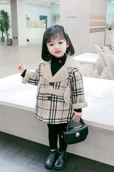 Παιδικό παλτό καρό για κορίτσια με κουμπιά