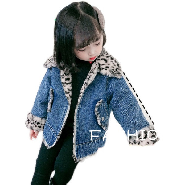 Uut mudelit sule ja lukuga teksalaste jope tüdrukutele