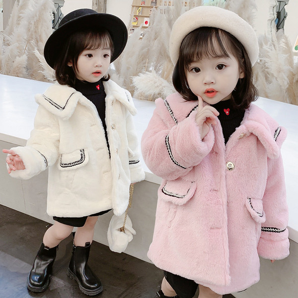 Μοντέρνο παιδικό παλτό για κορίτσια με κουμπιά