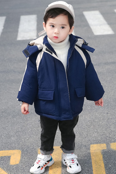 Παιδικό μπουφάν για αγόρι με κουκούλα και τσέπες