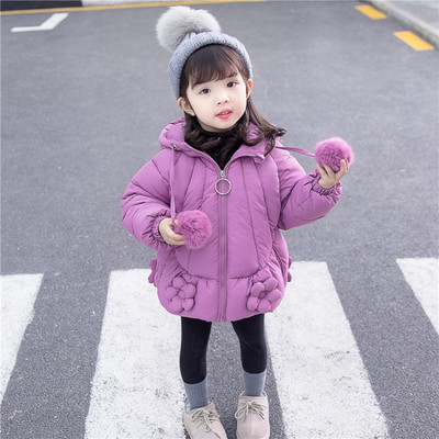 Tüdrukutele sobiv igapäevane lukuga ja udusulgedega laste jope