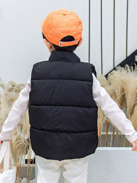 Παιδικό γιλέκο για κορίτσια και αγόρια με χρωματιστές τσέπες