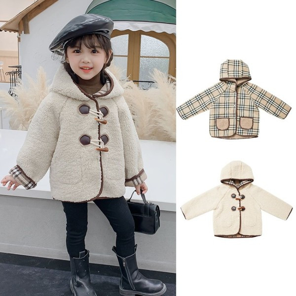 Kapuutsiga ja nööpidega laste sulejope tüdrukutele