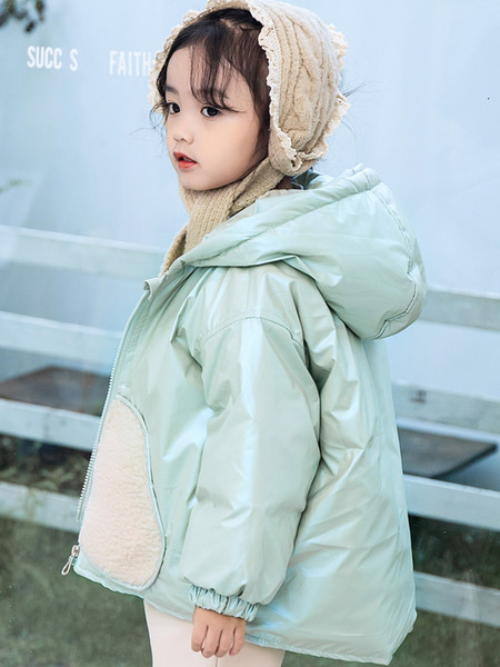 Tõmbluku ja kapuutsiga laste jope tüdrukutele