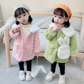 Igapäevane taskute ja nööpidega laste sulejope