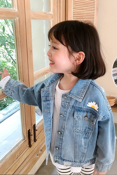 Παιδικό τζιν μπουφάν για κορίτσια με απλικέ