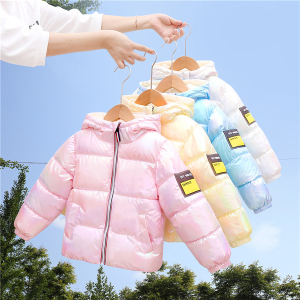 Zimska dječja jakna s kapuljačom i džepovima za djevojčice i dječake