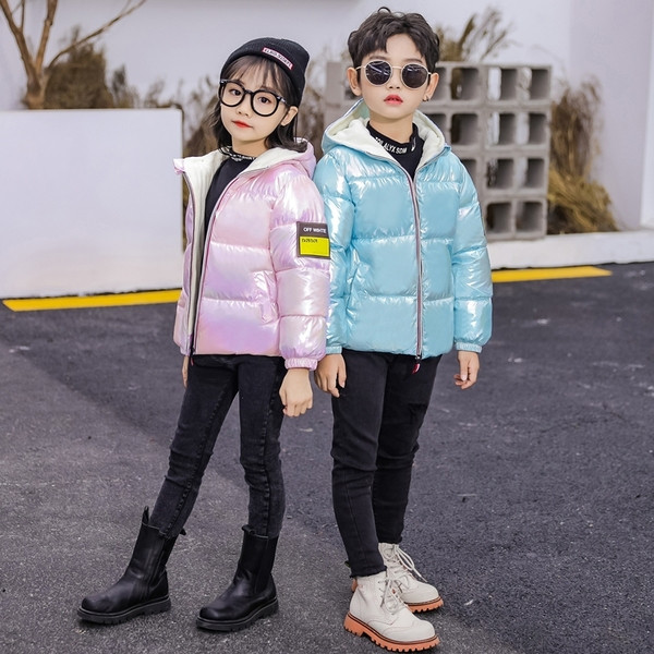 Zimska dječja jakna s kapuljačom i džepovima za djevojčice i dječake