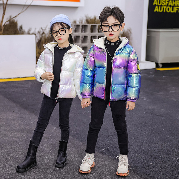 Zimska dječja jakna s kapuljačom i džepovima za djevojčice i dječake