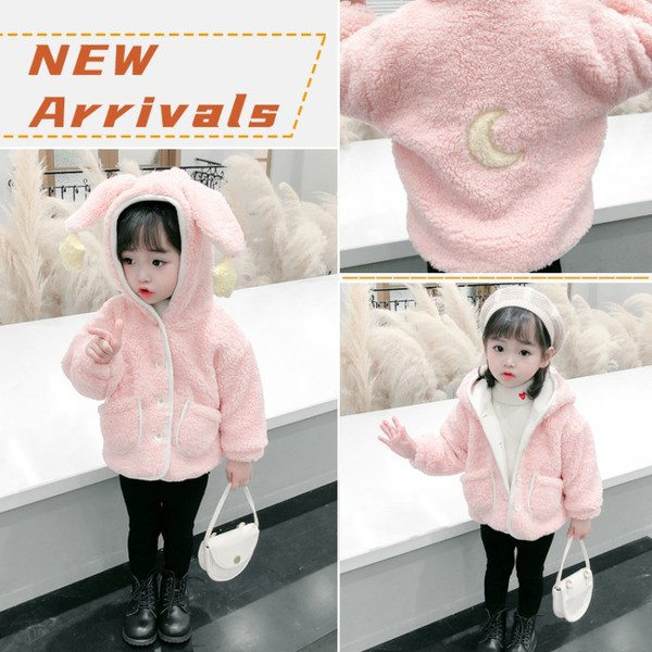 Dječja jakna s džepovima i 3D elementima za djevojčice