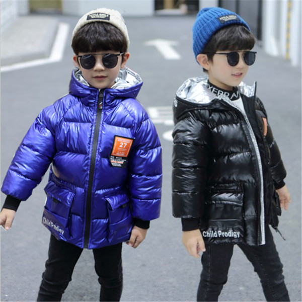 Dječje jakne za dječake s kapuljačom i grbom