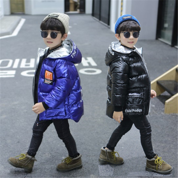 Dječje jakne za dječake s kapuljačom i grbom