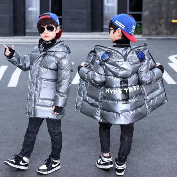Μακρύ παιδικό μπουφάν για αγόρια με κουκούλα και επιγραφή
