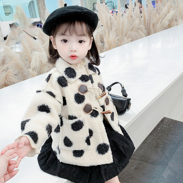 Valgete täppidega udusulgedega lastemantel tüdrukutele