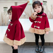 Moodne kapuutsi ja nööpidega laste jope