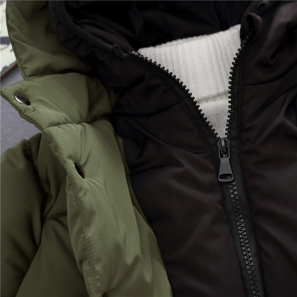 Kapuutsi ja nööpidega laste jope poistele