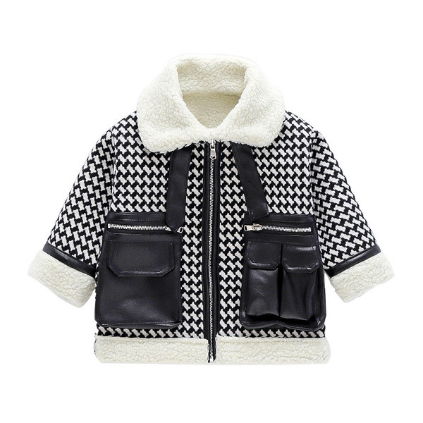 Μοντέρνο παιδικό μπουφάν για κορίτσια με τσέπες σε μαύρο και άσπρο χρώμα