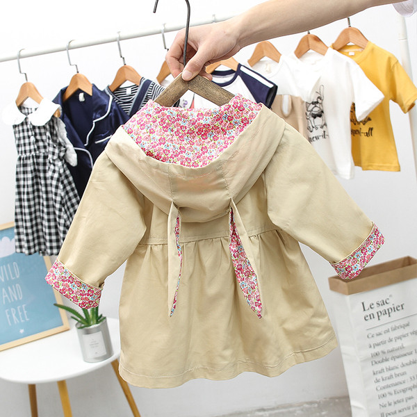 Παιδικό φθινόπωρο μπουφάν με κουκούλα και κουμπιά για κορίτσια