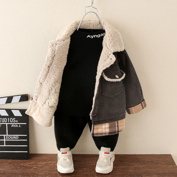 Sule ja nööpidega laste jope poistele