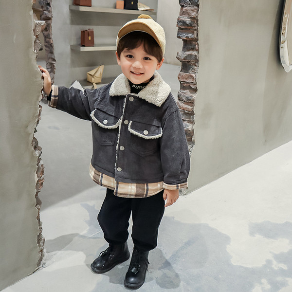 Sule ja nööpidega laste jope poistele