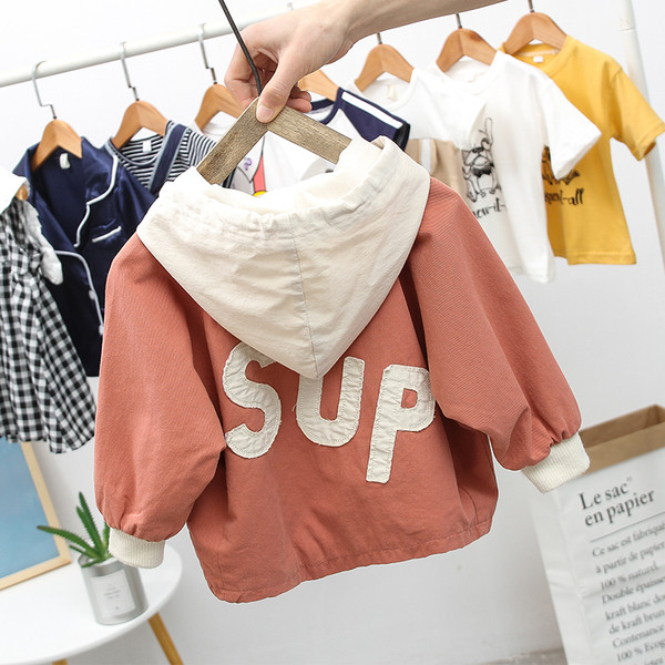 Kapuutsi ja lukuga laste vabaaja jope tüdrukutele