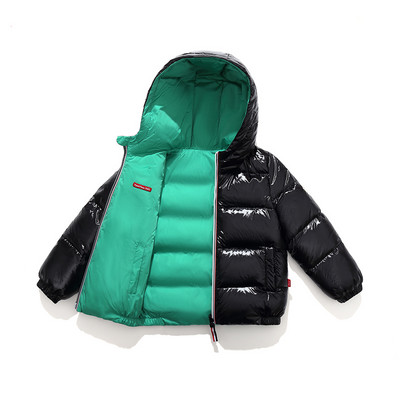 Embleemi ja kapuutsiga laste jope poistele ja tüdrukutele