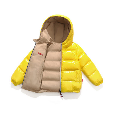 Embleemi ja kapuutsiga laste jope poistele ja tüdrukutele