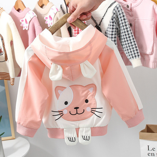 Tikandite ja kapuutsiga igapäevane laste jope