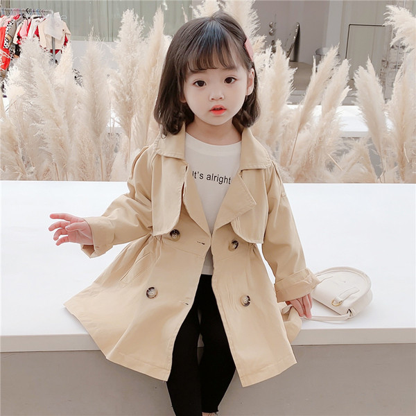 Uus mudel sügisene laste mantlilõikeline mudel