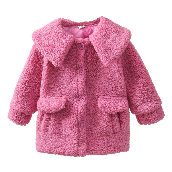 Moodne taskute ja nööpidega laste sulemantel