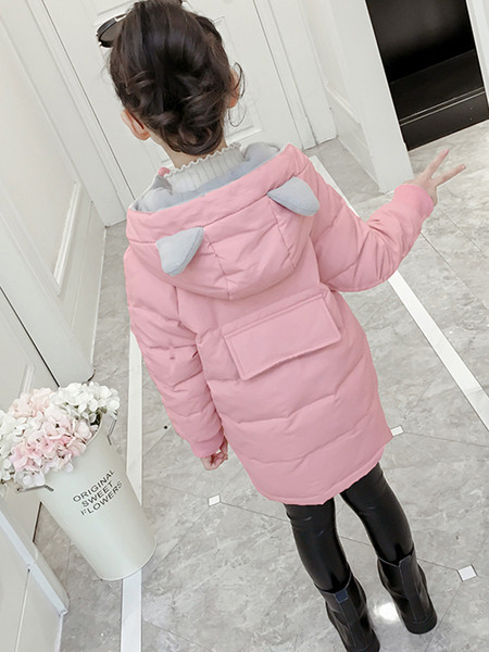 Μακρύ παιδικό μπουφάν για κορίτσια με τρισδιάστατο στοιχείο στην κουκούλα