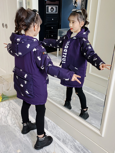 Laste talvejope kirjade ja tagataskuga