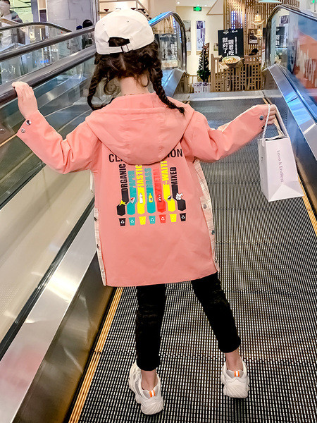 Παιδικό παλτό καρό σε ροζ χρώμα και κουμπιά