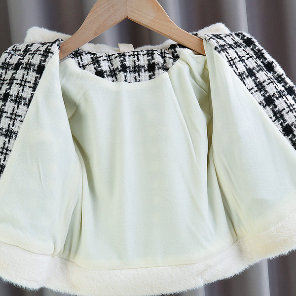 Kõrge kraega laste ruuduline mantel tüdrukutele