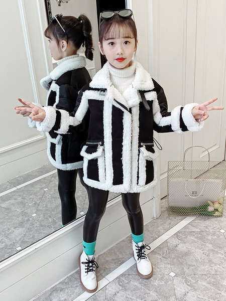 Παιδικό χειμερινό μπουφάν με γούνιο γιακά