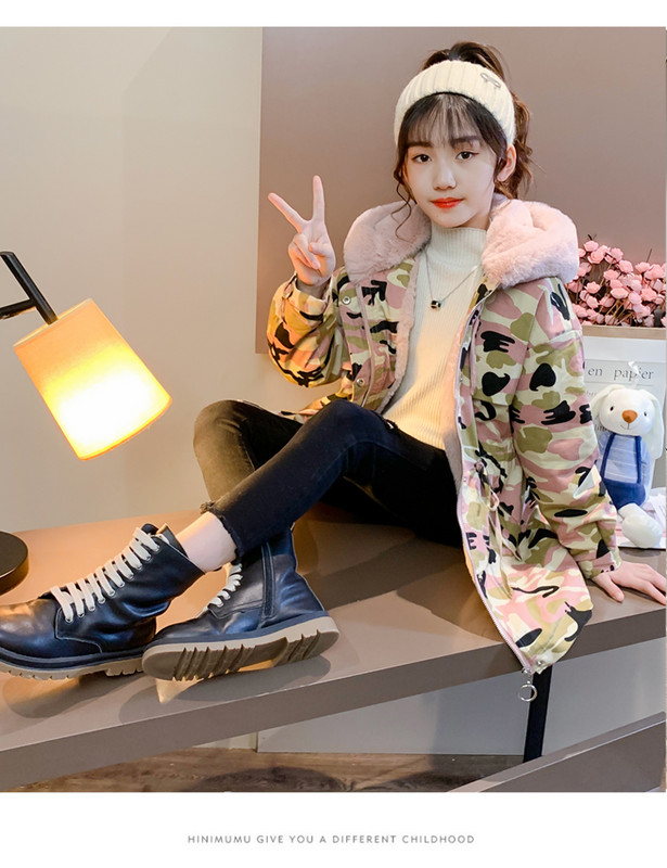 Παιδικό μπουφάν για κορίτσια με κουκούλα και μαλακή φόδρα