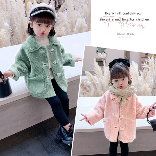 Παιδικό παλτό με κουμπιά και γιακά για κορίτσια