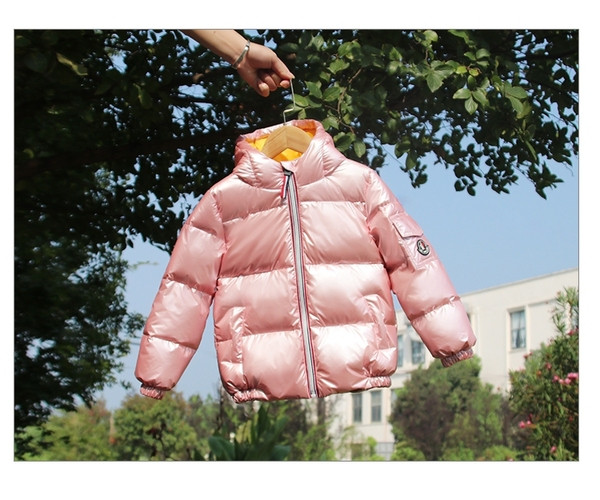 Παιδικό χειμερινό μπουφάν με γυαλιστερό εφέ και φερμουάρ - μοντέλο unisex