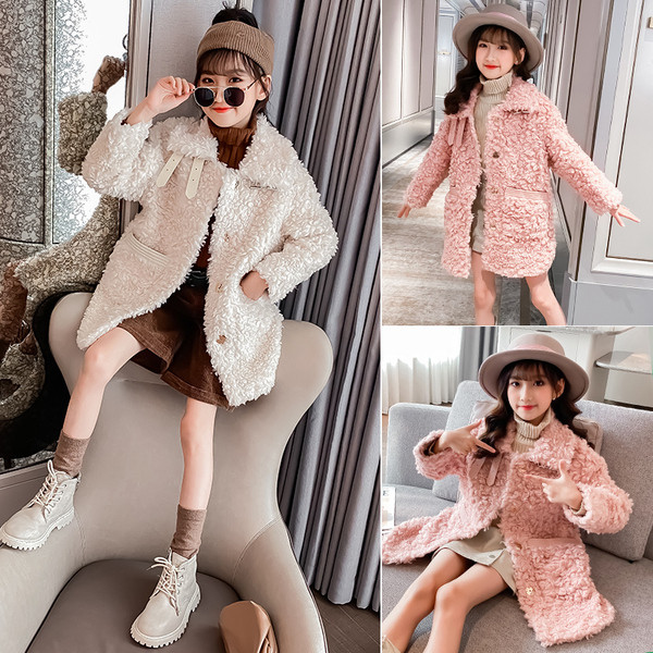 Χνουδωτό παιδικό παλτό με κουμπιά και τσέπες