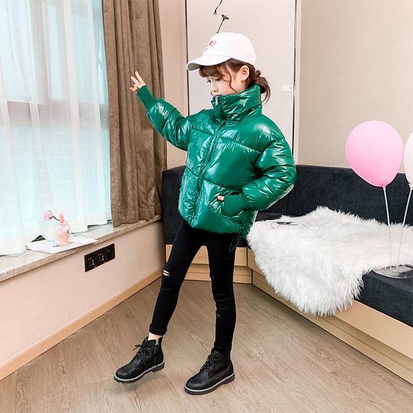 Παιδικό χειμερινό μπουφάν με επιγραφή - για κορίτσια