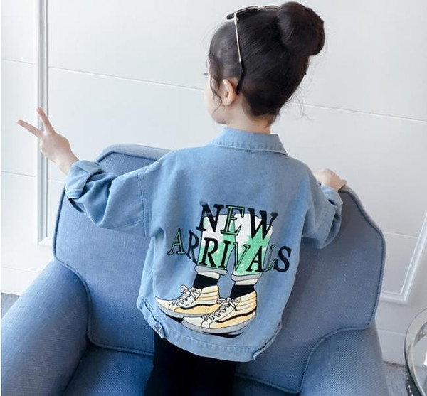 Värvilise aplikatsiooniga teksajakk tüdrukutele