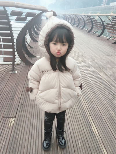 Talvine polsterdatud paeltega jope tüdrukutele