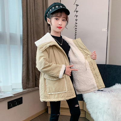 Pehme voodri ja taskuga lastemantel tüdrukutele