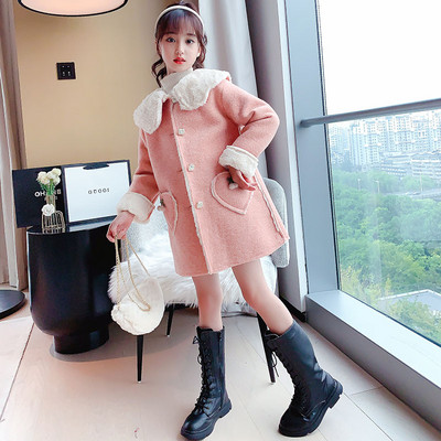 Pehme voodri ja taskuga lastemantel tüdrukutele