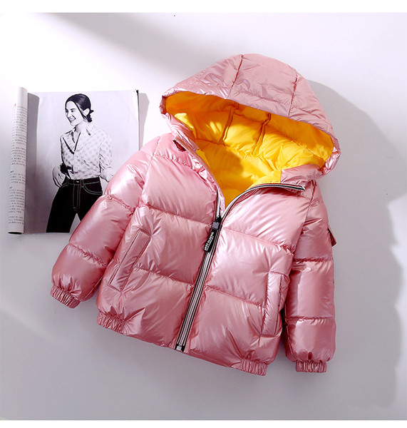 Παιδικό χειμερινό μπουφάν για κορίτσια με φερμουάρ και κουκούλα