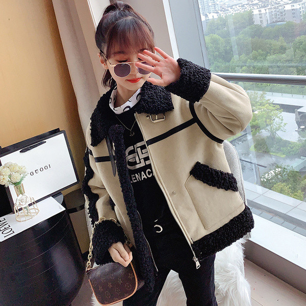 Laste talvejope tüdrukutele udusulgede ja lukuga