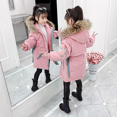 Talvine laste jope elastse vöökoha ja allapoole kapuutsiga