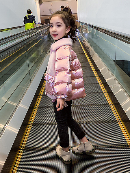 Talvine sule-lühikese mudeliga laste jope