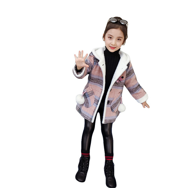 Pehme voodri ja kapuutsiga laste ruuduline mantel