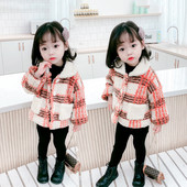 Moodne taskute ja nööpidega laste sulejope